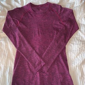 Lululemon long sleeve swiftly, like new!